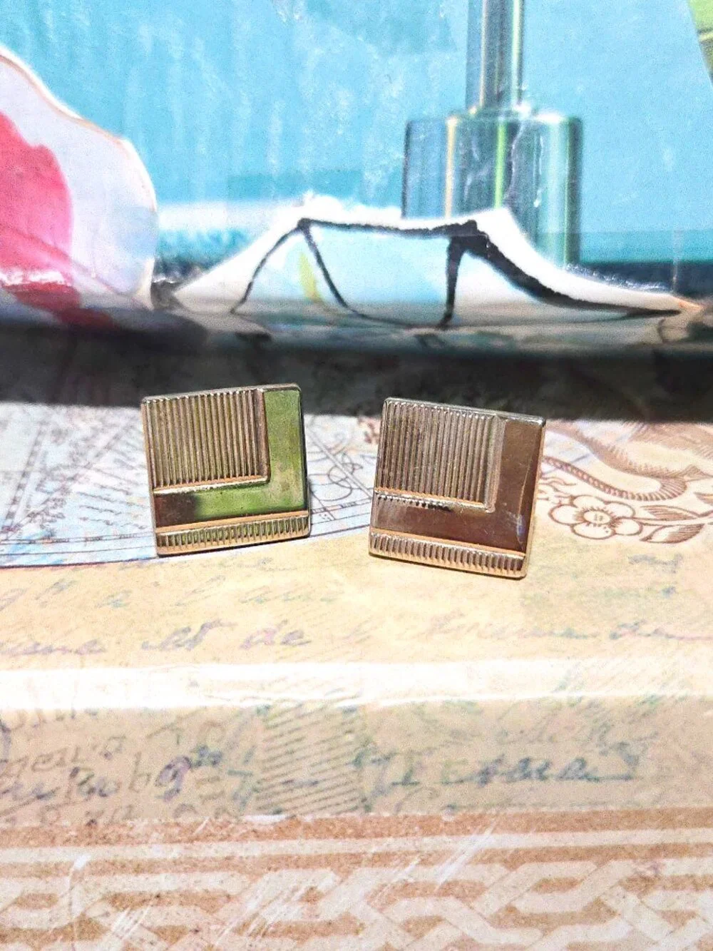 1980's Modern Retro Vintage Goldtone Ribbed Square Textured Cufflinks Men Vintag